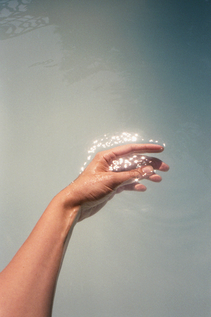 THINGS IN SILENCE – Anne Puhlmann