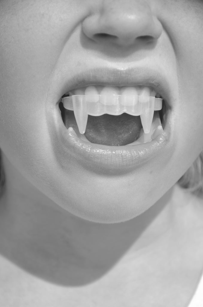 THE BLISS OF GIRLHOOD – Kristina Rozhkova