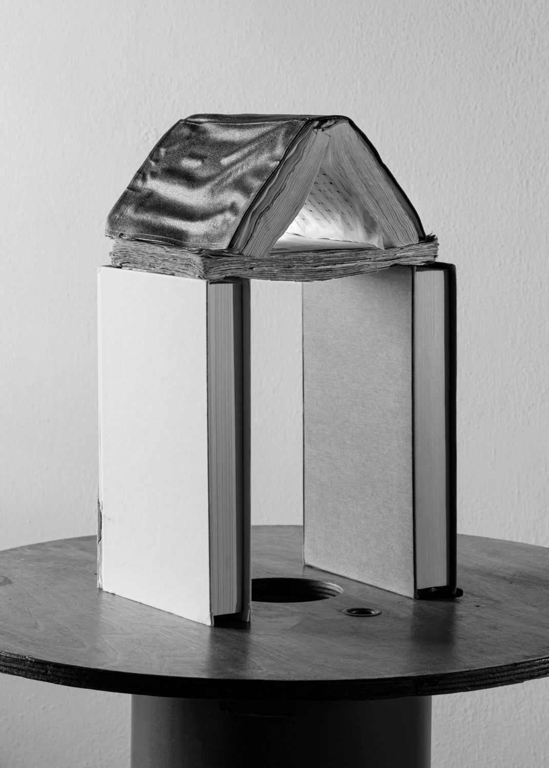 THE NAME WE HOLD – Luca Iovino